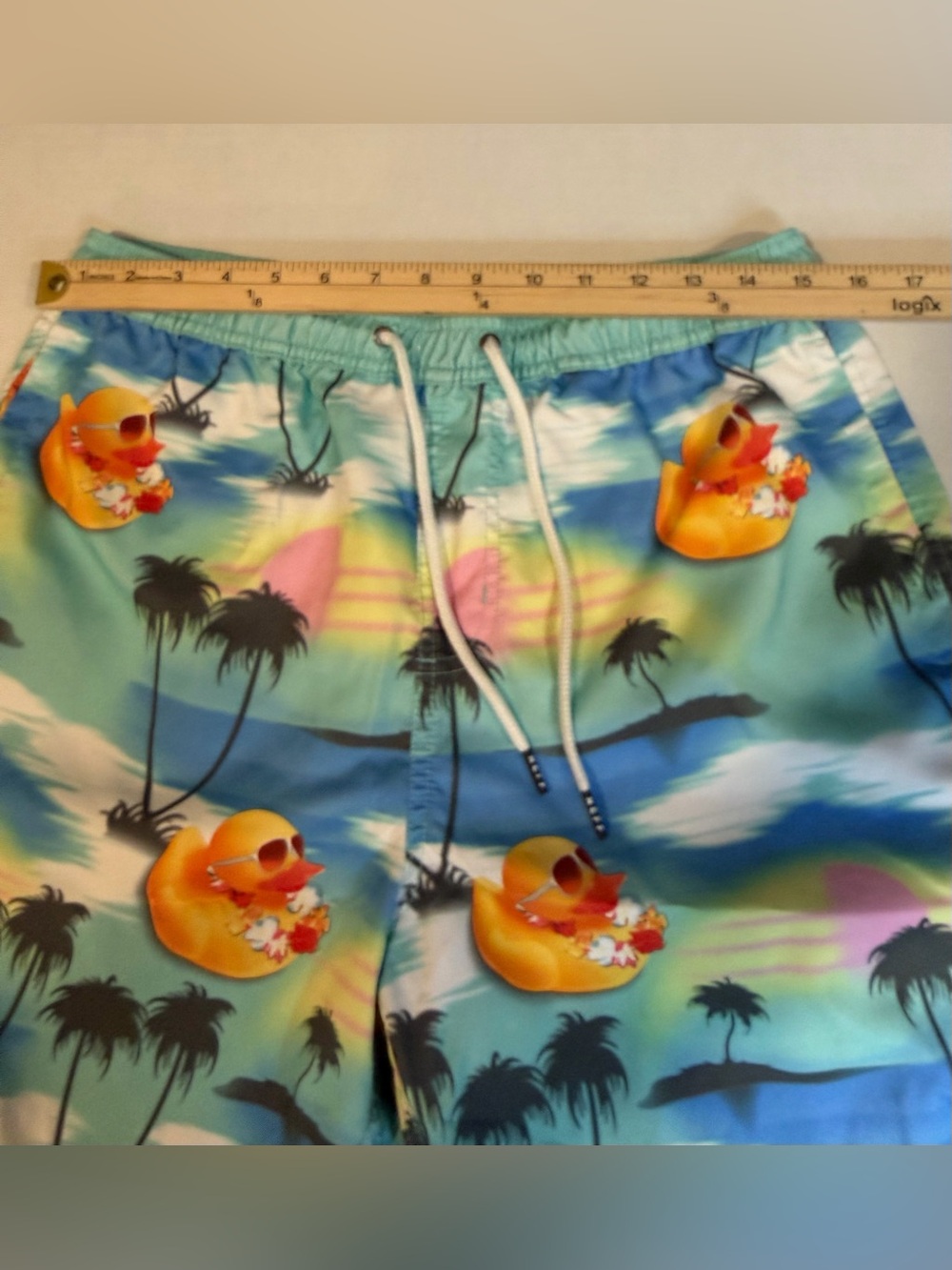 Neff Tropical Rubber Duck Swim Trunks Men’s Medium Beach Board Shorts Hawaiian - Picture 5 of 9